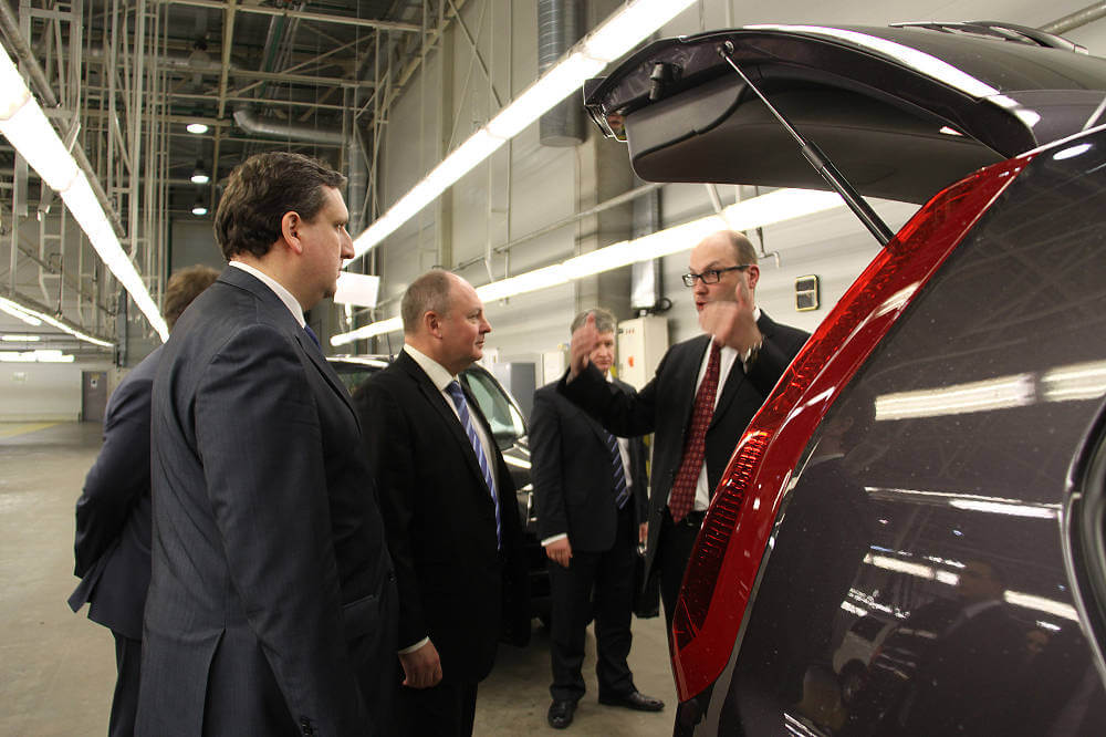 Consecutive interpreters from Japanese into Russian